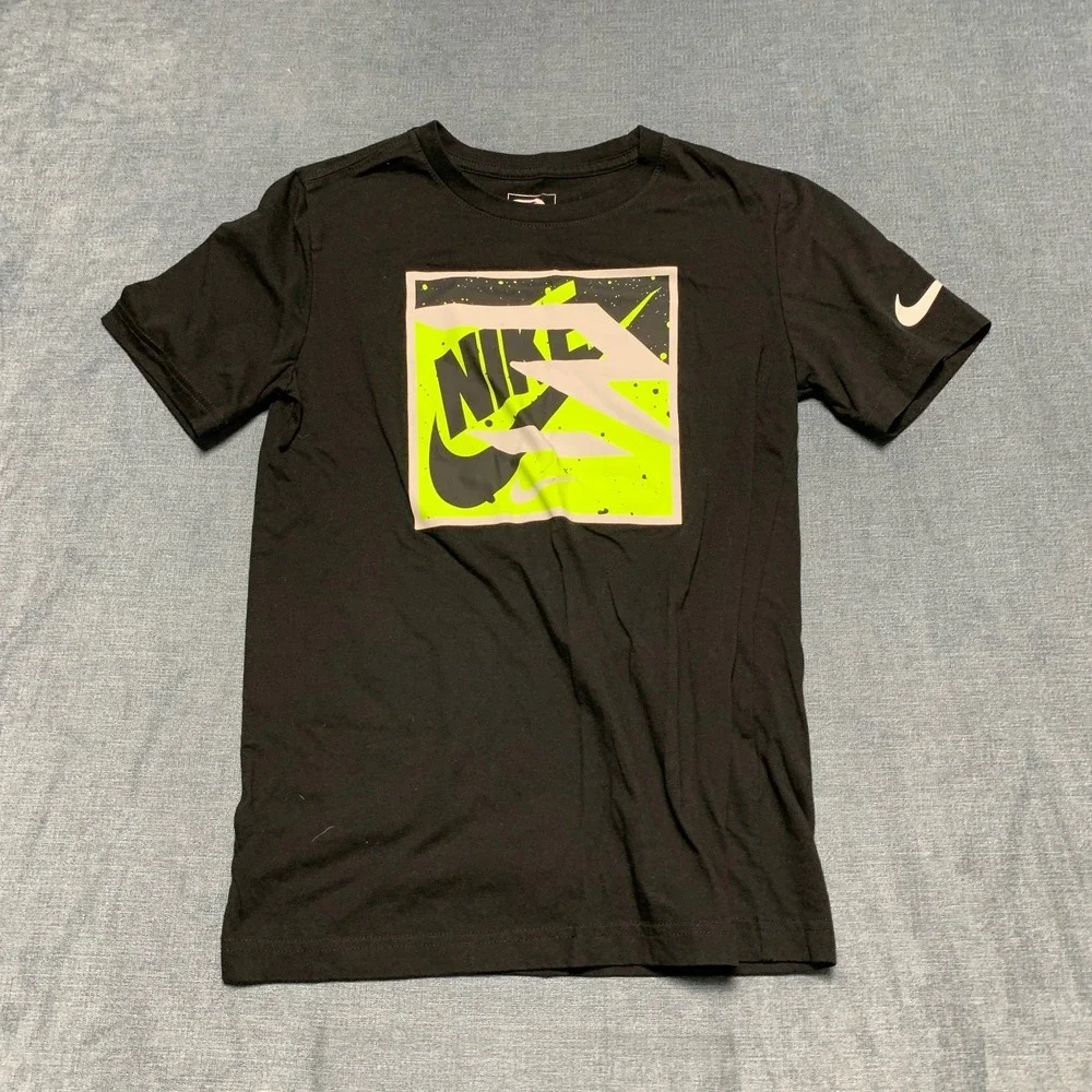 Nike T-Shirt Boys L 12-13Y Black Neon Graphic Logo Short Sleeve Crew Neck Tee